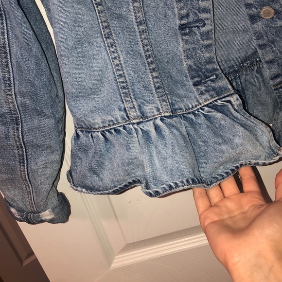 medium blue jean jacket!! - Picture 2 of 3